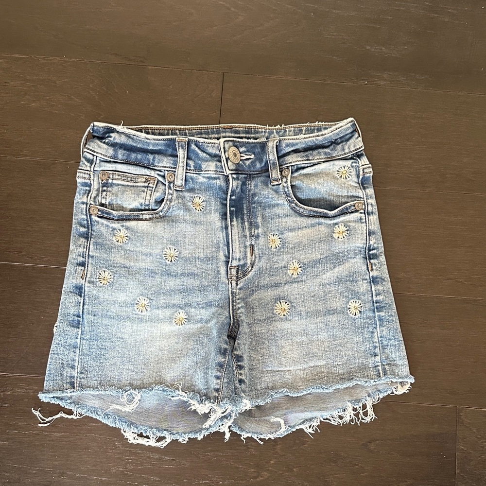 American Eagle Super Stretch Hi-Rise Shorties Light Blue Jean w/ Floral Accents